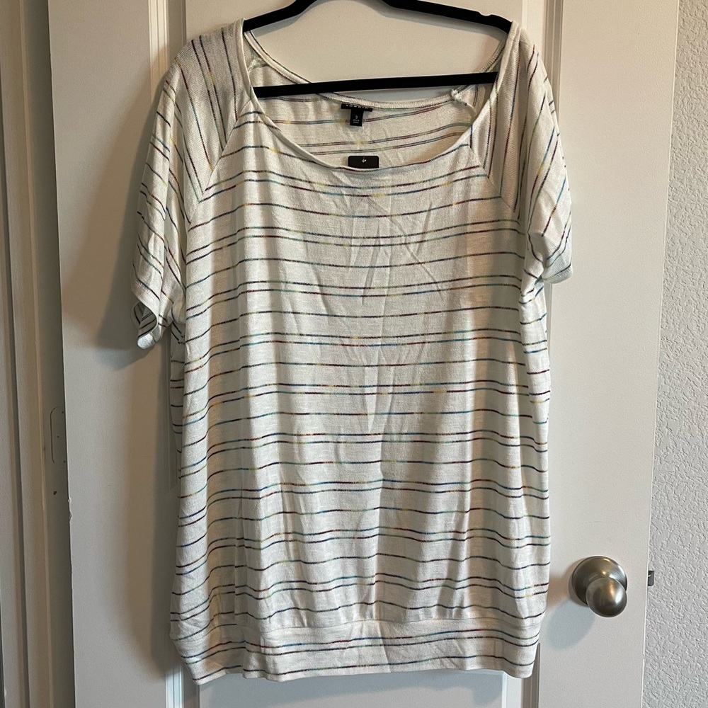 Torrid White/Multicolored Stripe Off Shoulder Raglan Short Sleeve, 3X NWT
